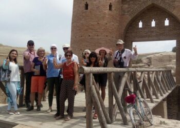 ТҮРКІСТАН: ТУРИЗМ ӨҢІРДІҢ ІШКІ-СЫРТҚЫ ЭКОНОМИКАСЫН ДАМЫТУДА