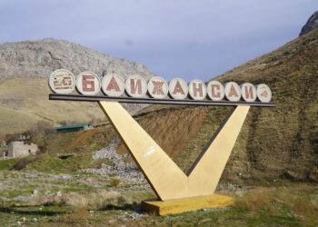 БӘЙДІБЕК: АУДАН ӘКІМІ БАЙЖАНСАЙДАҒЫ ӨЗЕКТІ МӘСЕЛЕЛЕРМЕН ТАНЫСТЫ