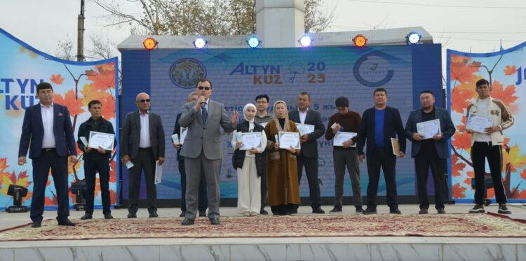 ЖЕТІСАЙ ҚАЛАСЫНЫҢ КҮНІ АТАЛЫП ӨТТІ