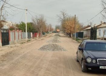 КЕЛЕС: АҚЖОЛ АУЫЛЫНЫҢ ІШКІ КӨШЕЛЕРІ ТОЛЫҒЫМЕН ЖӨНДЕУДЕН ӨТЕДІ