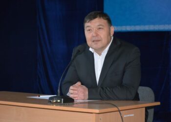 ШАРДАРА: АУДАН ӘКІМІ АУЫЛДЫҚ ОКРУГ ТҰРҒЫНДАРЫМЕН КЕЗДЕСТІ