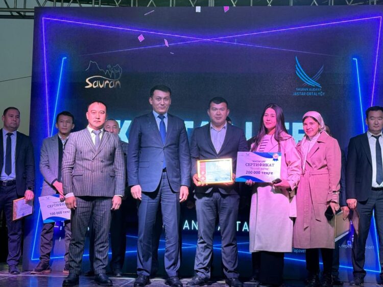 ЖҮЙНЕКТІКТЕР «ЖАСТАР LIFE» ЖОБАСЫНЫҢ ЖЕҢІМПАЗЫ АТАНДЫ