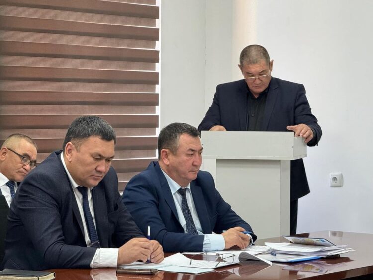 САУРАН АУДАНЫНЫҢ ӘКІМІ: «БЮДЖЕТТІҢ ОРЫНДАЛУЫ БОЙЫНША КІРІС КӨЗДЕРІН ҰЛҒАЙТУ КЕРЕК»