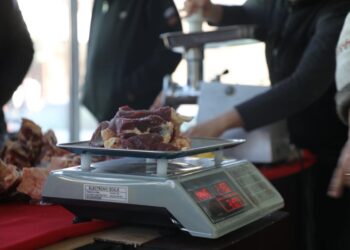 ТҮРКІСТАН: АРЫСТА ЕТ ӨНІМДЕРІН АРЗАН БАҒАДА САТАТЫН ӘЛЕУМЕТТІК ДҮКЕН АШЫЛДЫ