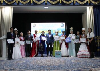 ЖЕТІСАЙДА ЖАСТАР АРАСЫНДА ТІЛ БАЙҚАУЫ ӨТТІ