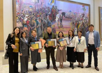 ТҮРКІСТАН ОБЛЫСЫНЫҢ 3 БІРДЕЙ МӘДЕНИЕТ МЕКЕМЕСІ РЕСПУБЛИКАЛЫҚ ФЕСТИВАЛЬДЕ ТОП ЖАРДЫ