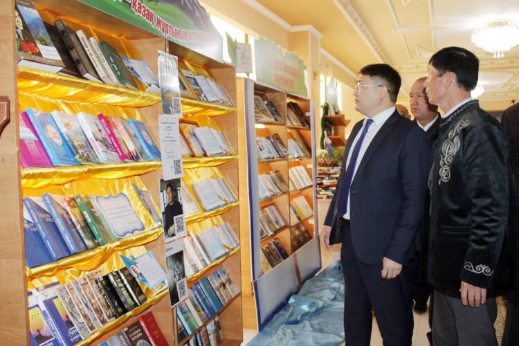 «ТҮРКІСТАН ТАЛАНТТАРЫ» ЖОБАСЫ ҚАЗЫҒҰРТ АУДАНЫНДА ЖАЛҒАСТЫ