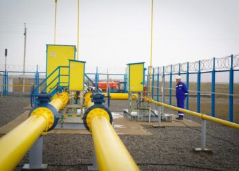 ТҮРКІСТАН ОБЛЫСЫНЫҢ АУЫЛДАРЫ ГАЗБЕН, АУЫЗ СУМЕН ҚАМТЫЛЫП ЖАТЫР