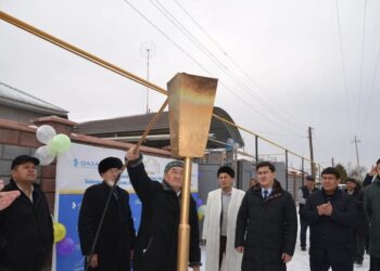 ТҮРКІСТАН: ЖЕТІСАЙДА 4 ЕЛДІ МЕКЕНГЕ ГАЗ БЕРІЛДІ