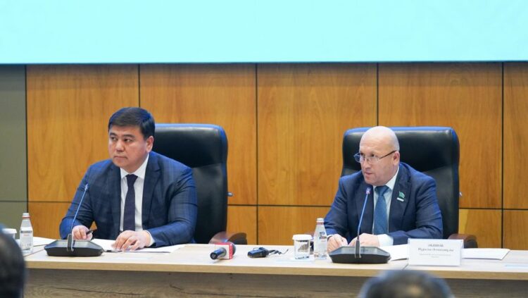 ТҮРКІСТАН ОБЛЫСТЫҚ МӘСЛИХАТЫНЫҢ КЕЗЕКТЕН ТЫС СЕГІЗІНШІ СЕССИЯСЫ ӨТТІ