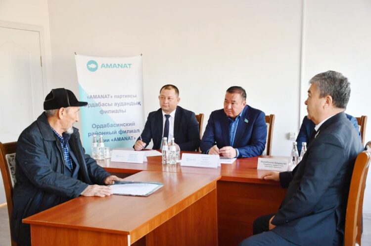 ORDABASY: МӘЖІЛІС ДЕПУТАТЫ ӘЛЕУМЕТТІК МӘСЕЛЕЛЕРГЕ БАСА НАЗАР АУДАРДЫ