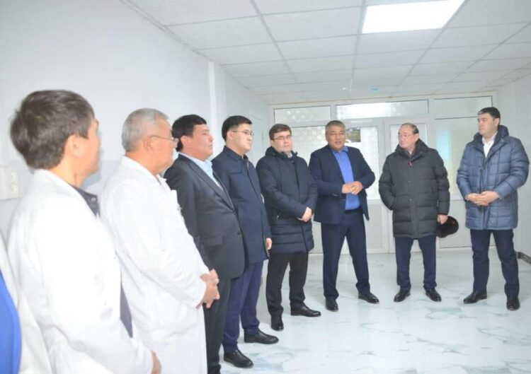 ТҮРКІСТАН: ЖЕТІСАЙ АУДАНЫНДА СЕНАТОРЛАР ӨЗЕКТІ МӘСЕЛЕЛЕРДІ ТАЛҚЫЛАДЫ