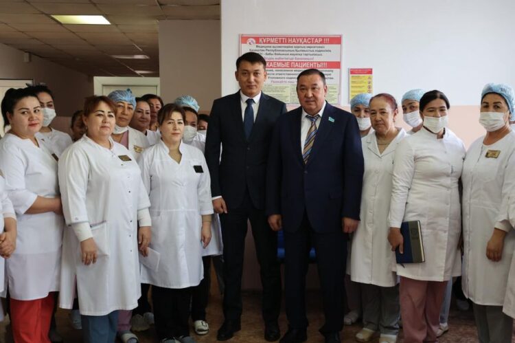 ПАРЛАМЕНТ МӘЖІЛІСІНІҢ ДЕПУТАТЫ ҚАЙРАТ БАЛАБИЕВ САУРАНДА