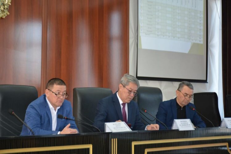 ШАРДАРА: ӨСІМДІКТЕРДІ ҚОРҒАУ БОЙЫНША СЕМИНАР-КЕҢЕС ӨТТІ