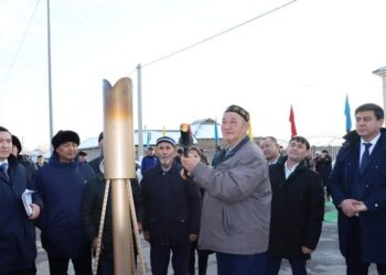 ТҮРКІСТАН: ОРДАБАСЫ АУДАНЫНДА КЕЗЕКТІ БІР АУЫЛ «КӨГІЛДІР ОТЫНМЕН» ҚАМТЫЛДЫ