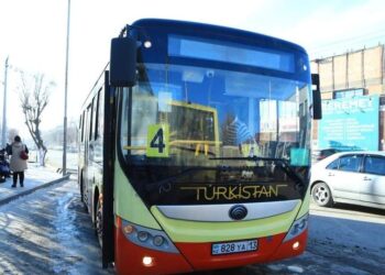 ТҮРКІСТАН ҚАЛАСЫНДА №4 БАҒЫТЫНДАҒЫ АВТОБУСТАР ЖАҢАРТЫЛДЫ
