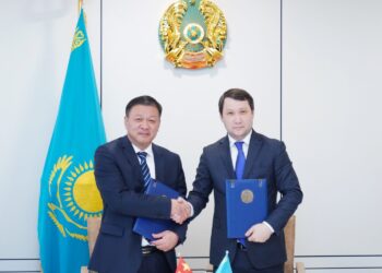 ТҮРКІСТАН ОБЛЫСЫНДА МАҚТА КЛАСТЕРІНЕ 300 МЛН. АҚШ ДОЛЛАРЫ КӨЛЕМІНДЕ ИНВЕСТИЦИЯ ТАРТУҒА КЕЛІСІМ ЖАСАЛДЫ