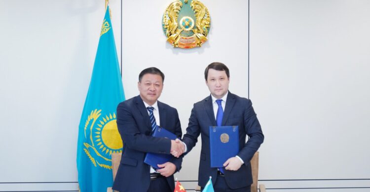 ТҮРКІСТАН ОБЛЫСЫНДА МАҚТА КЛАСТЕРІНЕ 300 МЛН. АҚШ ДОЛЛАРЫ КӨЛЕМІНДЕ ИНВЕСТИЦИЯ ТАРТУҒА КЕЛІСІМ ЖАСАЛДЫ