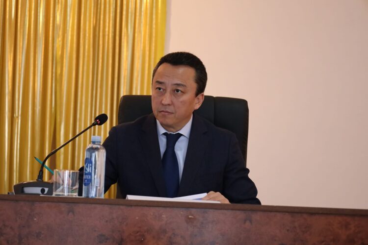 ЖҰМЫСТЫ ШИРАТУДЫ ТАПСЫРДЫ