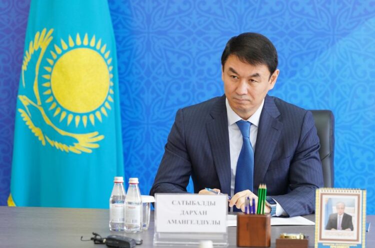 ТҮРКІСТАН: СОЗАҚ ТҰРҒЫНДАРЫ ДАРХАН САТЫБАЛДЫҒА ҚАНДАЙ МӘСЕЛЕЛЕРДІ ЖЕТКІЗДІ?