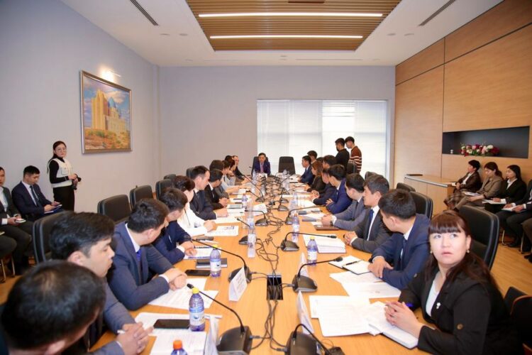 КӘСІПКЕРЛІК САЛАСЫНДА ТҮРКІСТАН ОБЛЫСЫНЫҢ ЖАСТАРЫ ЖАҢА ЖОБАЛАРДЫ ҚОЛҒА АЛДЫ