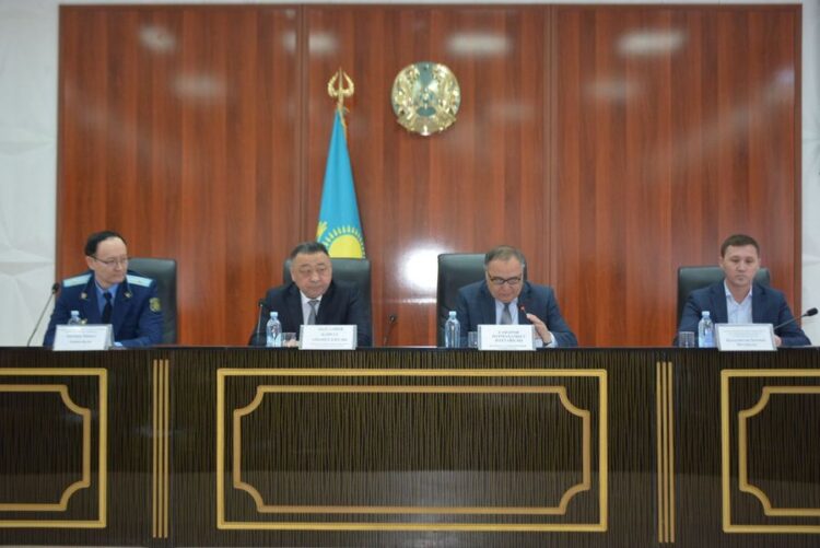 ТҮРКІСТАН: ШАРДАРА АУДАНЫНДА ЖАЙЫЛЫМДЫҚ ЖЕР БОЙЫНША ҚОРДАЛАНҒАН МӘСЕЛЕЛЕР САРАЛАНДЫ