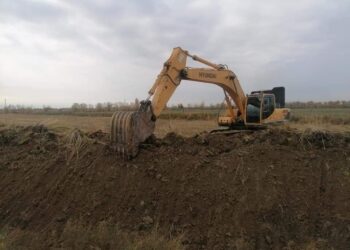 ШАРДАРА: АҒЫН СУ ҚАШЫРТҚЫЛАРЫН ТАЗАЛАУ ЖҰМЫСТАРЫ ҚАРҚЫНДЫ ЖҮРУДЕ