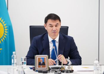 ДАРХАН САТЫБАЛДЫ ТҮРКІСТАН ОБЛЫСЫНДА СУ ҮНЕМДЕУ ТЕХНОЛОГИЯСЫН ПАЙДАЛАНУ КӨРСЕТКІШІН КӨТЕРУ БОЙЫНША НАҚТЫ ТАПСЫРМАЛАР БЕРДІ