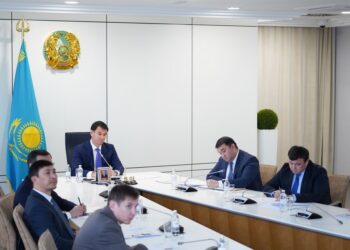ӨҢІРДЕ ӨНЕРКӘСІПТІК ӨНДІРІС ЖАҢА ҚАРҚЫНМЕН ДАМИ БАСТАДЫ