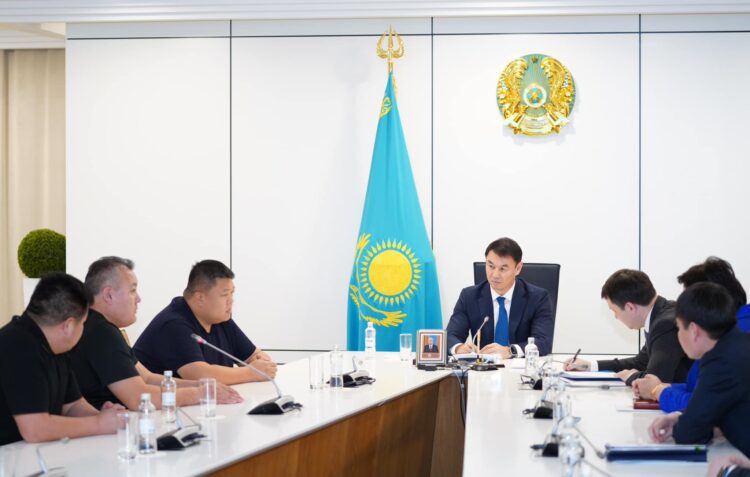 ТҮРКІСТАН: АРЫСТА МАҢЫЗДЫ ЖОБАЛАРДЫ ЖҮЗЕГЕ АСЫРУ ҮШІН ШЕТЕЛДІК ИНВЕСТОРМЕН КЕЛІССӨЗ ЖҮРГІЗІЛДІ