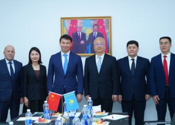 ДЕЛЕГАЦИЯ ТУРКЕСТАНСКОЙ ОБЛАСТИ ПРОВЕЛА ВАЖНЫЕ ПЕРЕГОВОРЫ В КИТАЕ И ПОДПИСАЛА РЯД МЕМОРАНДУМОВ