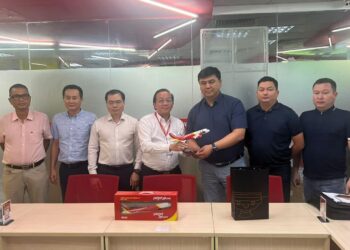 ТҮРКІСТАНДЫҚ ДЕЛЕГАЦИЯ ВЬЕТНАМДА ХАЛЫҚАРАЛЫҚ ӘУЕЖАЙДЫҢ ӘЛЕУЕТІН КӨТЕРУ БОЙЫНША КЕЛІССӨЗ ЖҮРГІЗДІ