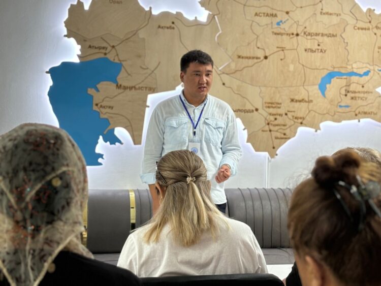 ӘЛЕУМЕТТІК ҚЫЗМЕТ КӨРСЕТУ ОРТАЛЫҒЫНДА «АЛАЯҚТЫҚ, ҚҰҚЫҚБҰЗУШЫЛЫҚТЫҢ АЛДЫН АЛУ» БОЙЫНША КЕЗДЕСУ ӨТТІ