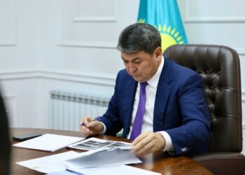 БИЫЛ ТҮРКІСТАНДА 45 КӨШЕГЕ ОРТАША ЖӨНДЕУ ЖҰМЫСТАРЫ ЖҮРГІЗІЛМЕК