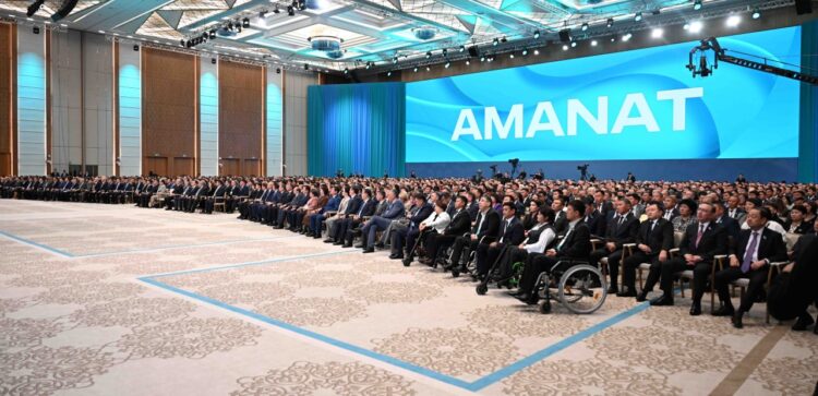 ПАРТИЯЛАР ЖАЛПЫҰЛТТЫҚ МІНДЕТТЕРДІ ШЕШУ ҮШІН КҮШ-ЖІГЕР БІРІКТІРУГЕ ДАЙЫН