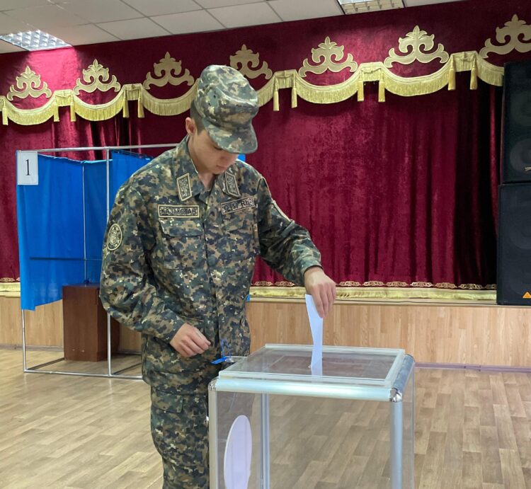 ШЫМКЕНТТЕ ҰЛТТЫҚ ҰЛАН САРБАЗДАРЫ АЛҒАШҚЫ БОЛЫП ДАУЫС БЕРДІ