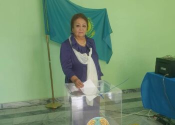 САЙЛАУШЫЛАР ДАУЫС БЕРІП ҰЛТТЫҚ ОЙЫНҒА ҚАТЫСЫП, СЫЙЛЫҚТАР АЛДЫ