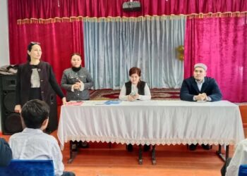 Жетісай: Жылы суда “Мен өмірді таңдаймын!” тақырыбында оқушылармен кездесу өткізілді