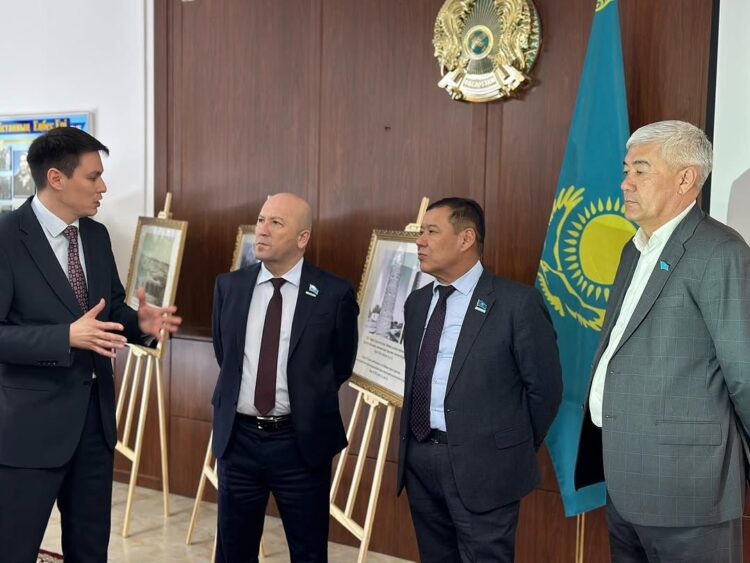 ТҮРКІСТАН ОБЛЫСЫ «АҚПАРАТ ЖӘНЕ БАЙЛАНЫС» САЛАСЫ БОЙЫНША ЕЛІМІЗДЕ КӨШ БАСТАП ТҰР