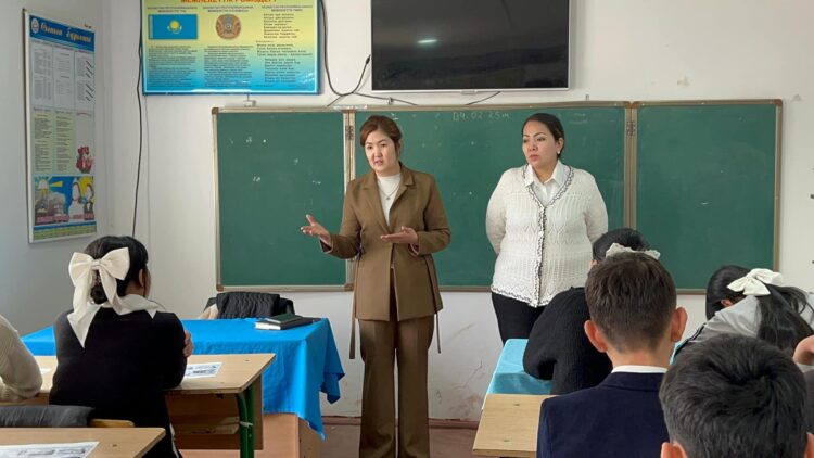 Жастар арасында суицидтің және құқықбұзушылықтың алдын алу бойынша түсіндірме жұмыстары жүргізілді 