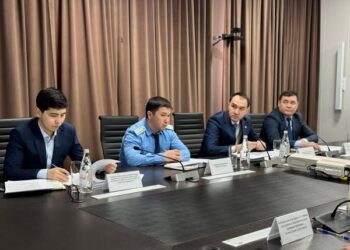 Полиция алаяқтыққа қарсы банк, ұялы байланыс операторлары басшылығымен кездесу өткізді