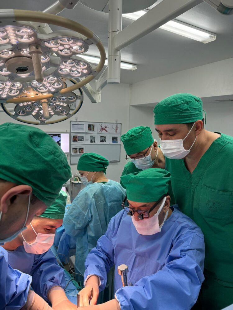 ТҮРКІСТАН ОБЛЫСЫНДА АЛҒАШ РЕТ БАУЫР ТРАНСПЛАНТАЦИЯСЫ ӨТТІ