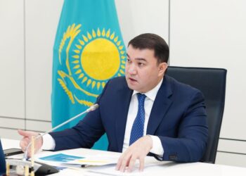 ТҮРКІСТАН: «ТАЗА ҚАЗАҚСТАН» БАҒДАРЛАМАСЫ АЯСЫНДА АПТАСЫНА 200-ГЕ ЖУЫҚ ЕЛДІ МЕКЕНДЕ ТАЗАЛЫҚ ЖҰМЫСТАРЫ ЖҮРГІЗІЛЕДІ