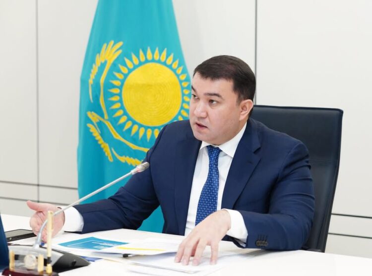 ТҮРКІСТАН: «ТАЗА ҚАЗАҚСТАН» БАҒДАРЛАМАСЫ АЯСЫНДА АПТАСЫНА 200-ГЕ ЖУЫҚ ЕЛДІ МЕКЕНДЕ ТАЗАЛЫҚ ЖҰМЫСТАРЫ ЖҮРГІЗІЛЕДІ