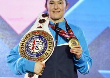 Қасым-Жомарт Тоқаев қазақстандық боксшы Назым Қызайбайды тарихи жеңісімен құттықтады