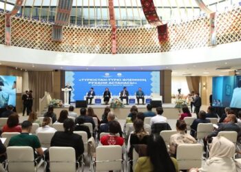 НА ФОРУМЕ «ТУРКЕСТАН – ДУХОВНАЯ СТОЛИЦА ТЮРКСКОГО МИРА» БЫЛИ РАССМОТРЕНЫ ПУТИ ПОВЫШЕНИЯ ТУРИСТИЧЕСКОГО ПОТЕНЦИАЛА ИСТОРИЧЕСКОГО ГОРОДА