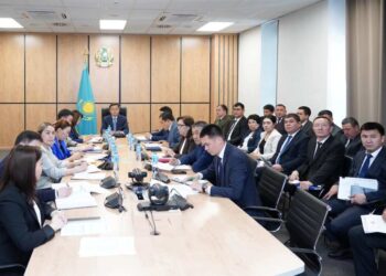 ТҮРКІСТАН ОБЛЫСЫНДА ЖҰМЫСПЕН ҚАМТУ ШАРАЛАРЫНЫҢ НӘТИЖЕСІНДЕ АӘК АЛУШЫЛАР САНЫ АЗАЯ ТҮСТІ