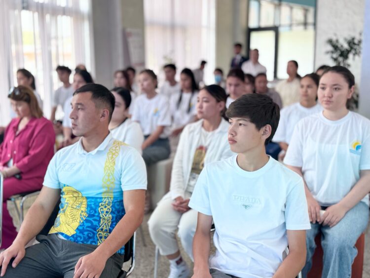 Президенттік жастар кадр резерві бойынша жастармен кездесу өтті