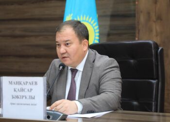 Арыс: Жиында кәмелетке толмағандарға қатысты мәселелер қаралды