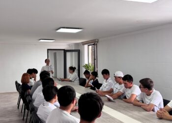 АРЫС ЖАСТАРЫНА «ЖАСТАР ТӘЖІРИБЕСІ» БАҒДАРЛАМАСЫ ТҮСІНДІРІЛДІ